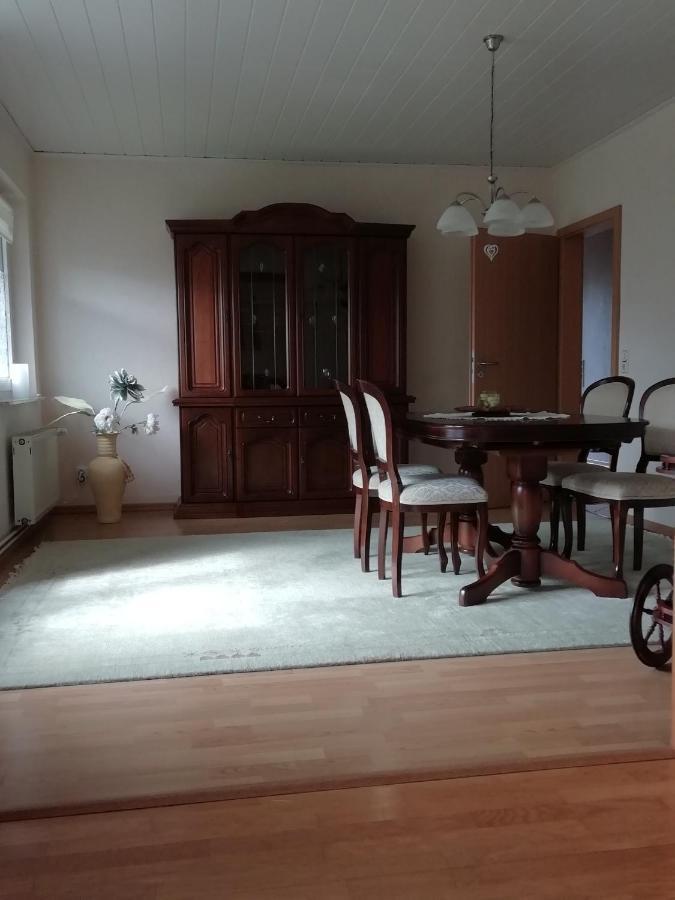 Meyers Ferienwohnung Elmlohe Exterior photo